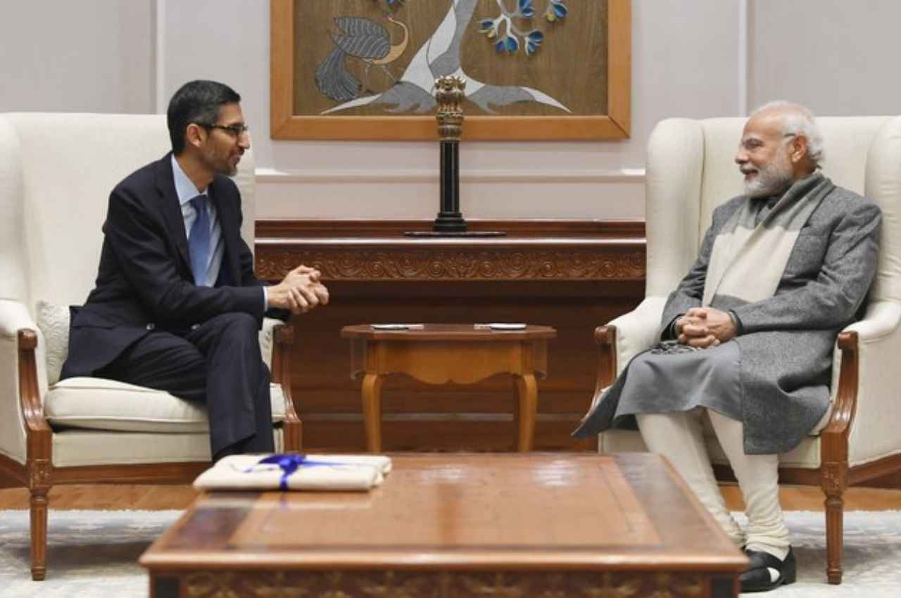 पीएम मोदी के साथ सुंदर पिचाई पीएम मोदी के साथ सुंदर पिचाई
