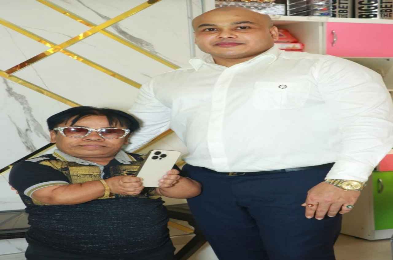 KK Goswami, Ashok Prasad Abhishek