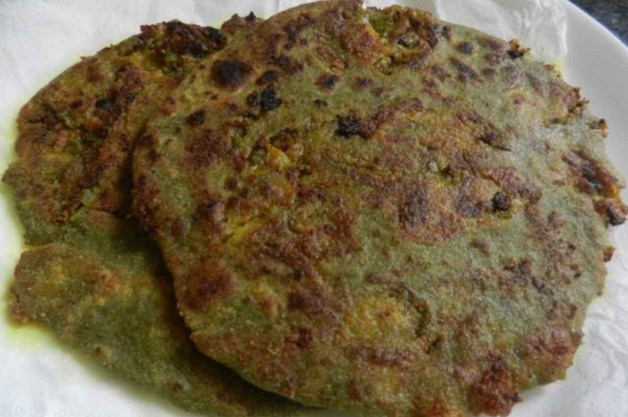 Bathua Paratha