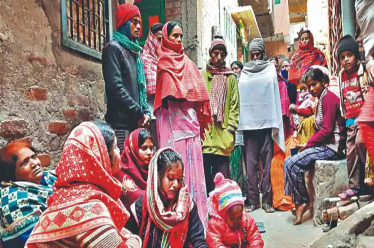 Bihar Hooch Tragedy: मरने वालों की संख्या हुई 77, सारण DM ने बताया- अब तक इतनी गिरफ्तारियां