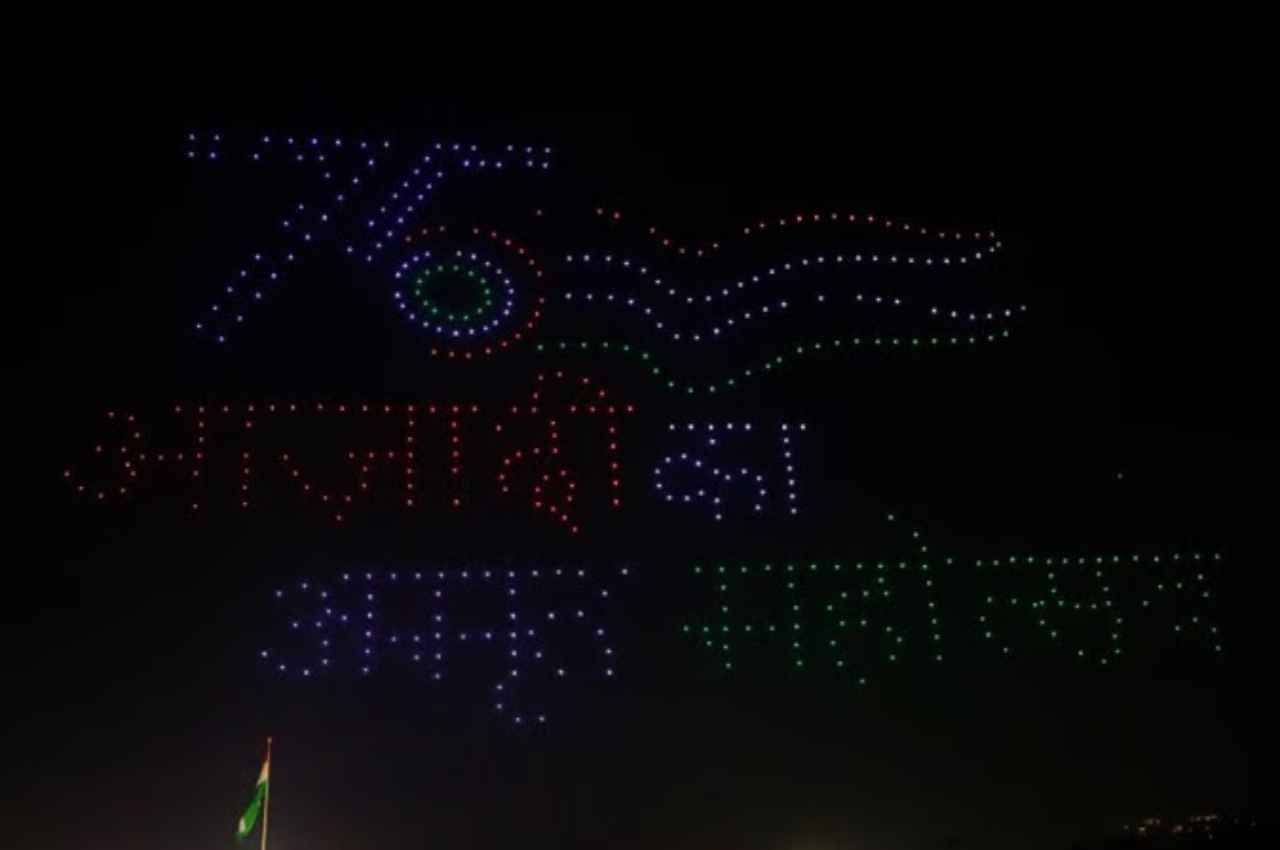 काकोरी बलिदान दिवस; गोरखपुर में हुआ देश का पहला विशाल ड्रोन शो, वीरगाथाएं सुन 1925 की यादें हुई ताजा