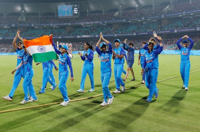 Ind W vs Aus W 3rd t20