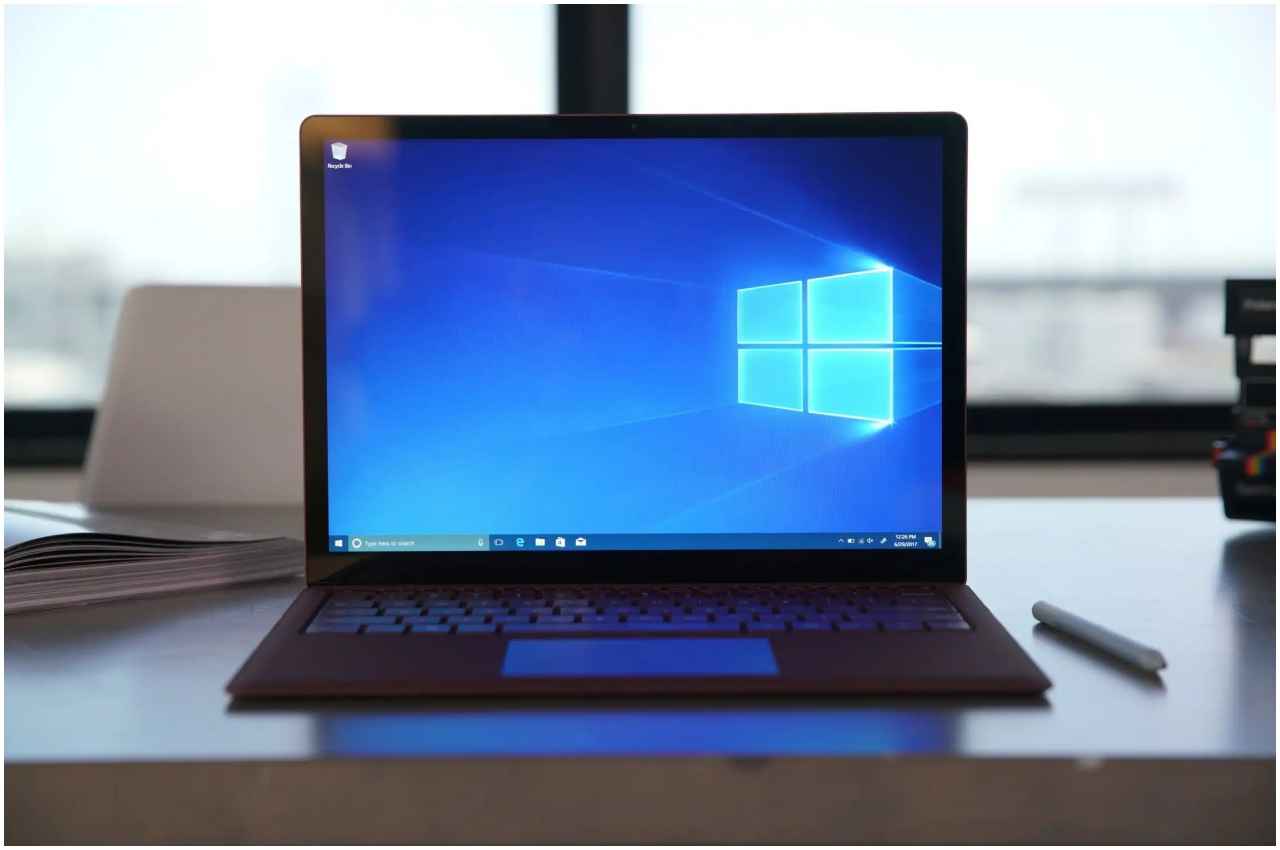 Laptop Tips and Tricks: चलाते-चलाते हैंग होने लगता है लैपटॉप? तो अपनाएं ये टिप्स