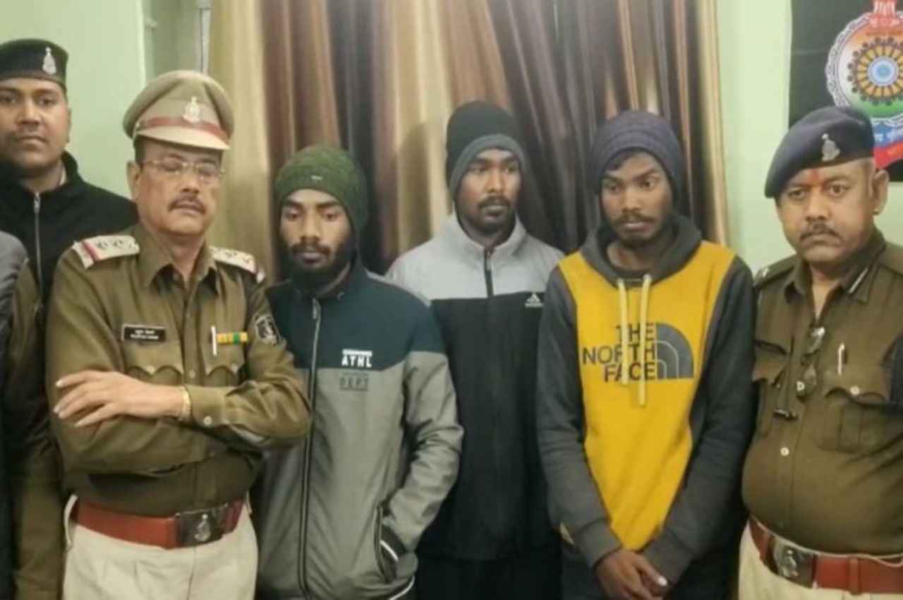 बैंक में चोरों ने गहनों के बदले लिया लोन, फिर हुआ लाखों की चोरी का पर्दाफाश, 3 आरोपी गिरफ्तार