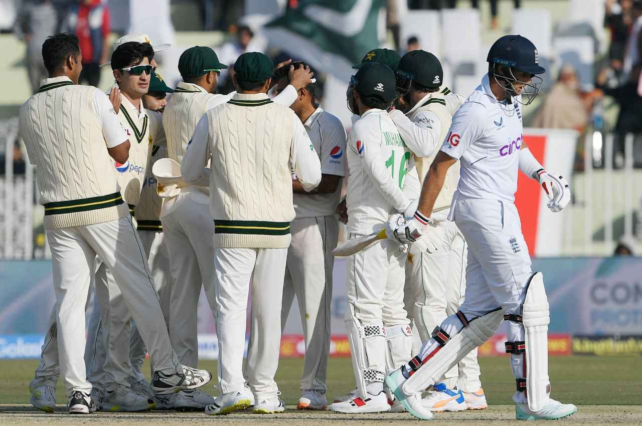 PAK vs ENG: पहले ही दिन बना डाले 7 रिकॉर्ड, इंग्लैंड ने टेस्ट क्रिकेट में रचा इतिहास