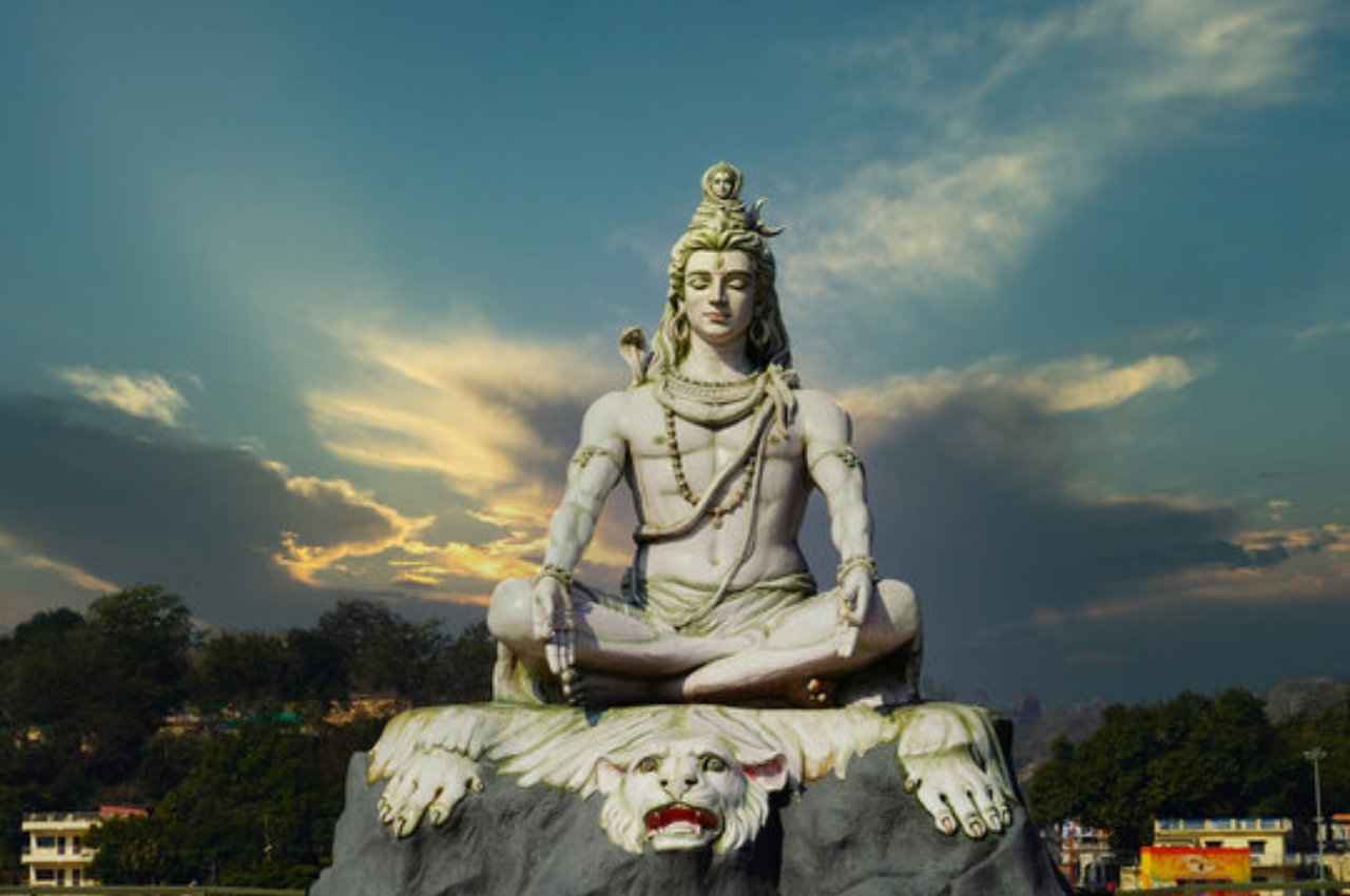 Som Pradosh Vrat: आज ऐसे करें भगवान शिव की पूजा, मनचाहा वर मिलेगा