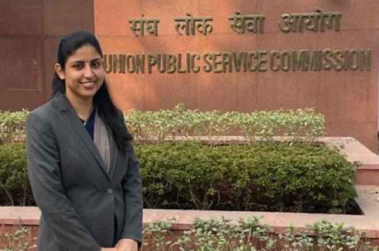 UPSC ISS Result 2022: सास-ननदों ने बच्चे को संभाला, दुखों के बाद पति ने दिया हौसला, टॉपर शालिनी शेखावत ने सुनाई सफलता की कहानी