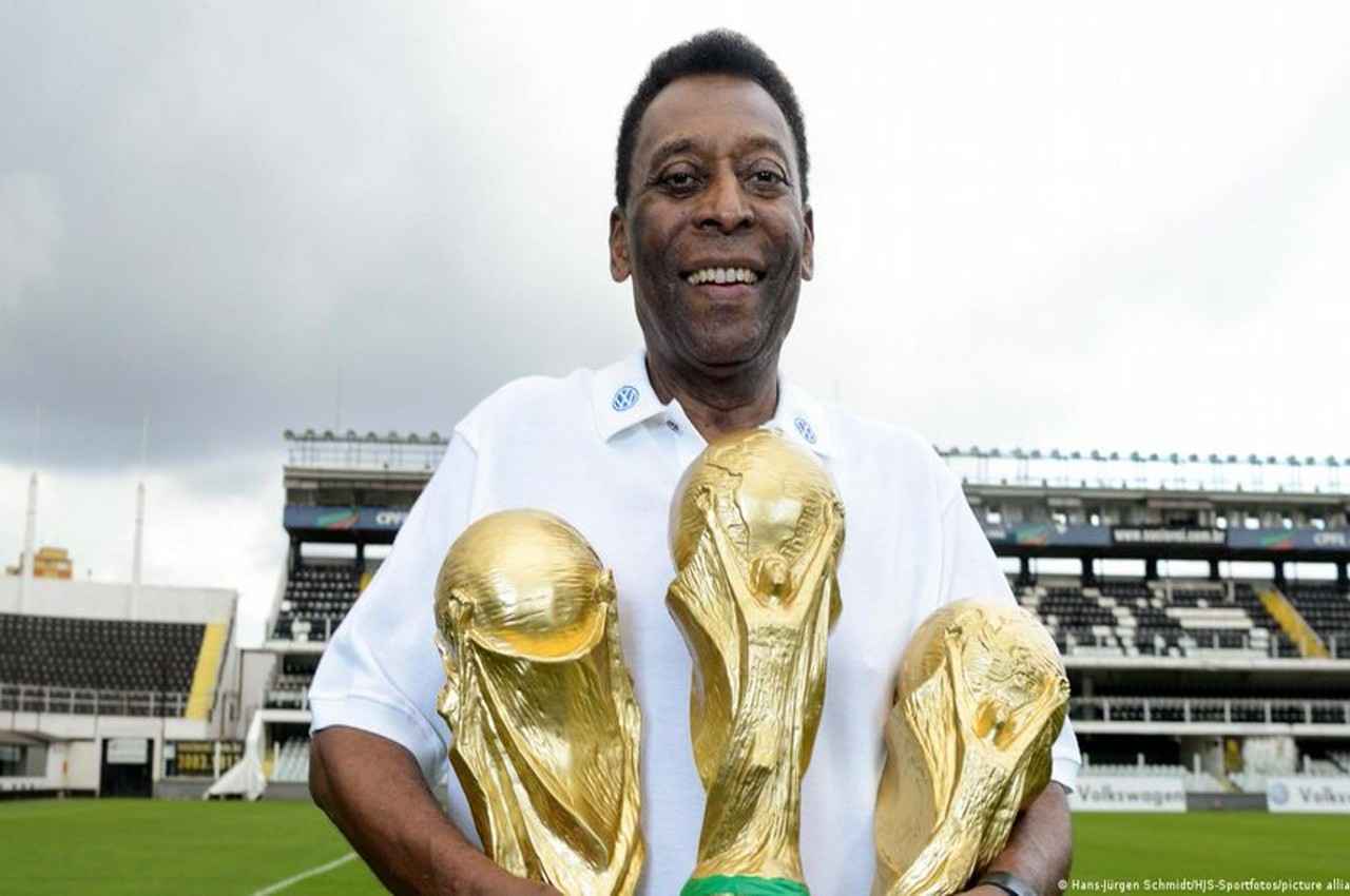 Pele Records:  आखिर कैसे महान फुटबॉलर बने पेले? देखिए उनके अनोखे रिकॉर्ड, जिन्हें तोड़ पाना आसान नहीं