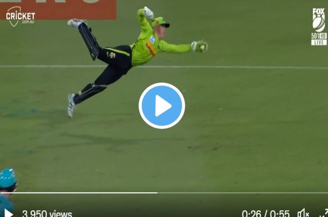 BBL 2022 Matthew Gilkes Take superman catch