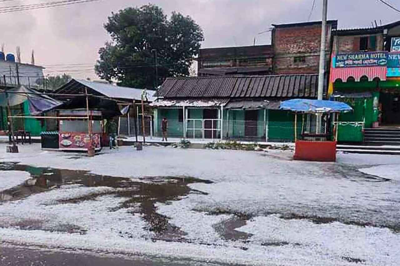Assam Hailstorm: असम में भारी ओलावृष्टि, 4481 घर क्षतिग्रस्त और 18000 आबादी प्रभावित