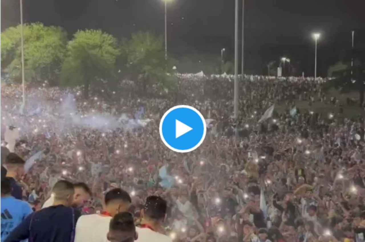 FIFA World Cup 2022: अर्जेंटीना में जीत का जश्न, सड़कों पर उमड़ा जनसैलाब, देखें वीडियो