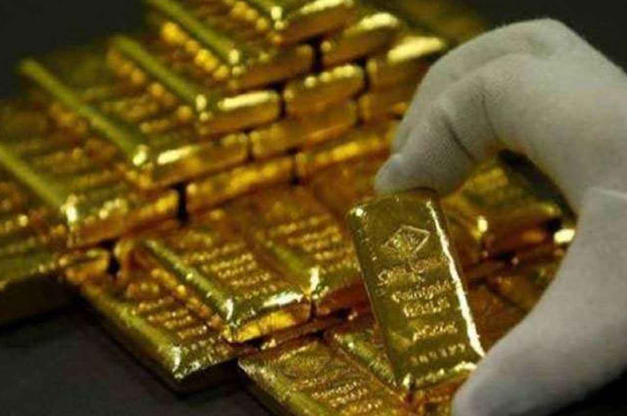 दुबई से अंडरगार्मेंट्स में 1 करोड़ का सोना छिपाकर ला रही थी लड़की, एयरपोर्ट पर ऐसे पकड़ी गई