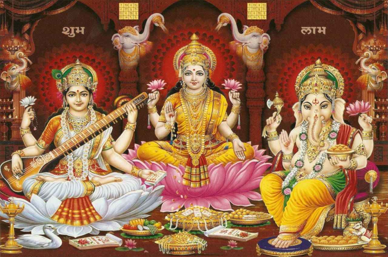 Jyotish Tips: आज पूरे दिन में कभी भी एक बार पढ़ें लक्ष्मी जी का यह मंत्र, होगा लाभ