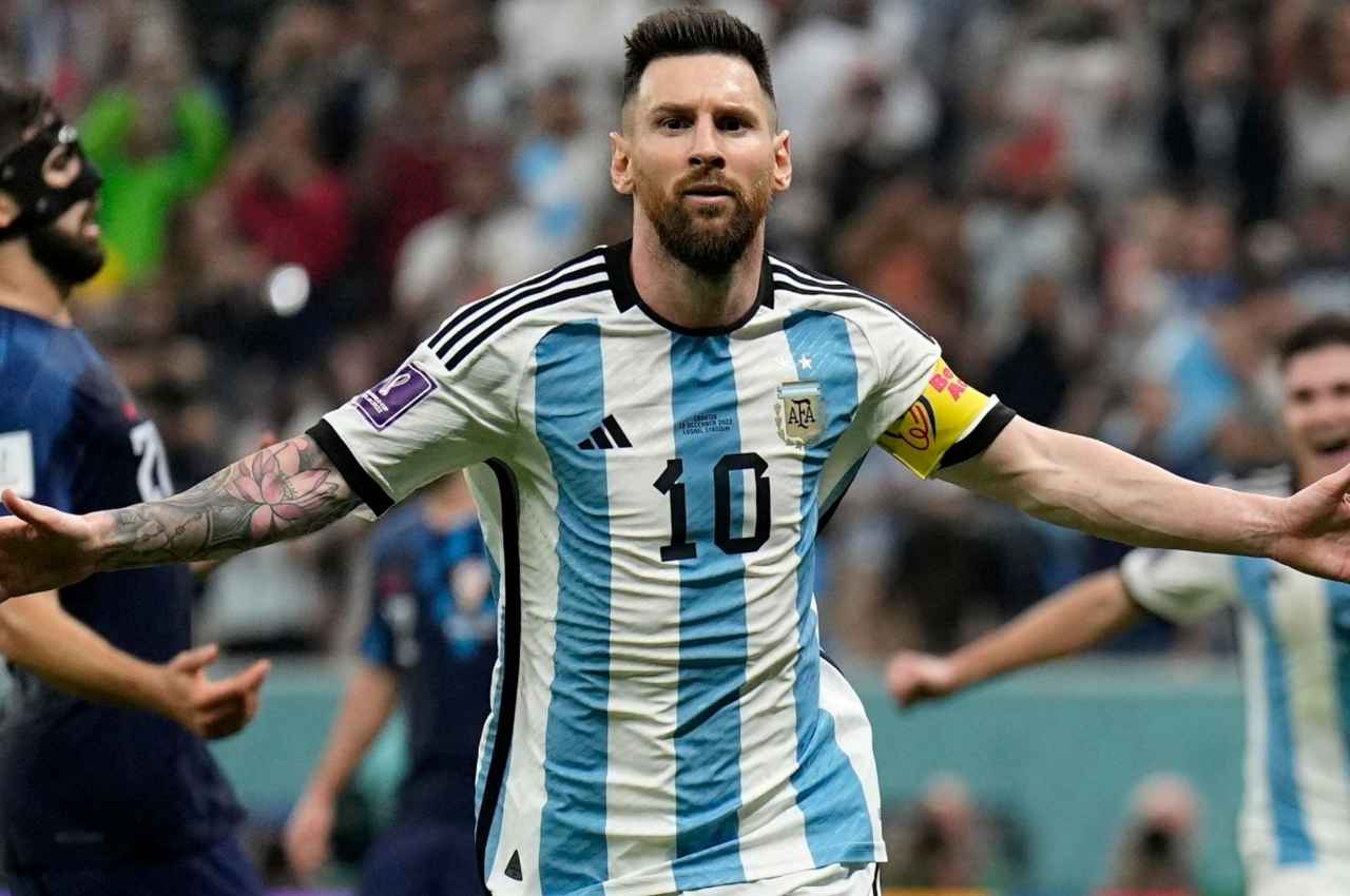 FIFA World Cup 2022: वर्ल्ड कप जीतने के बाद मेसी ने सोशल मीडिया पर मचाई सनसनी, अपने नाम किया बड़ा रिकॉर्ड
