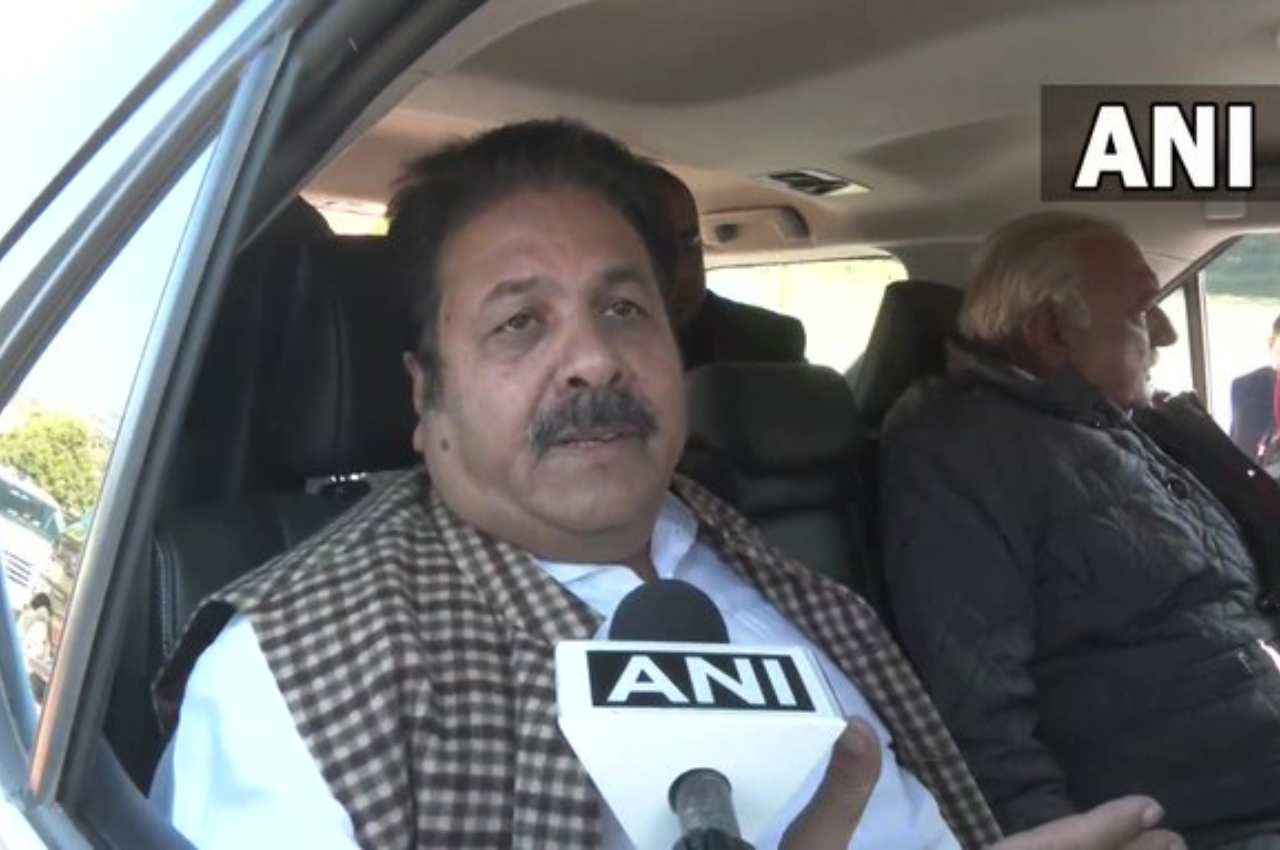 Himachal Congress: 'कांग्रेस हाईकमान लेगी फैसला', सीएम के सवाल पर बोले हिमाचल प्रभारी राजीव शुक्ला