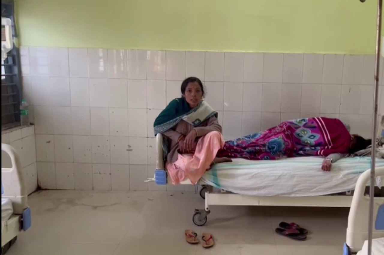अस्पताल में भर्ती मरीज