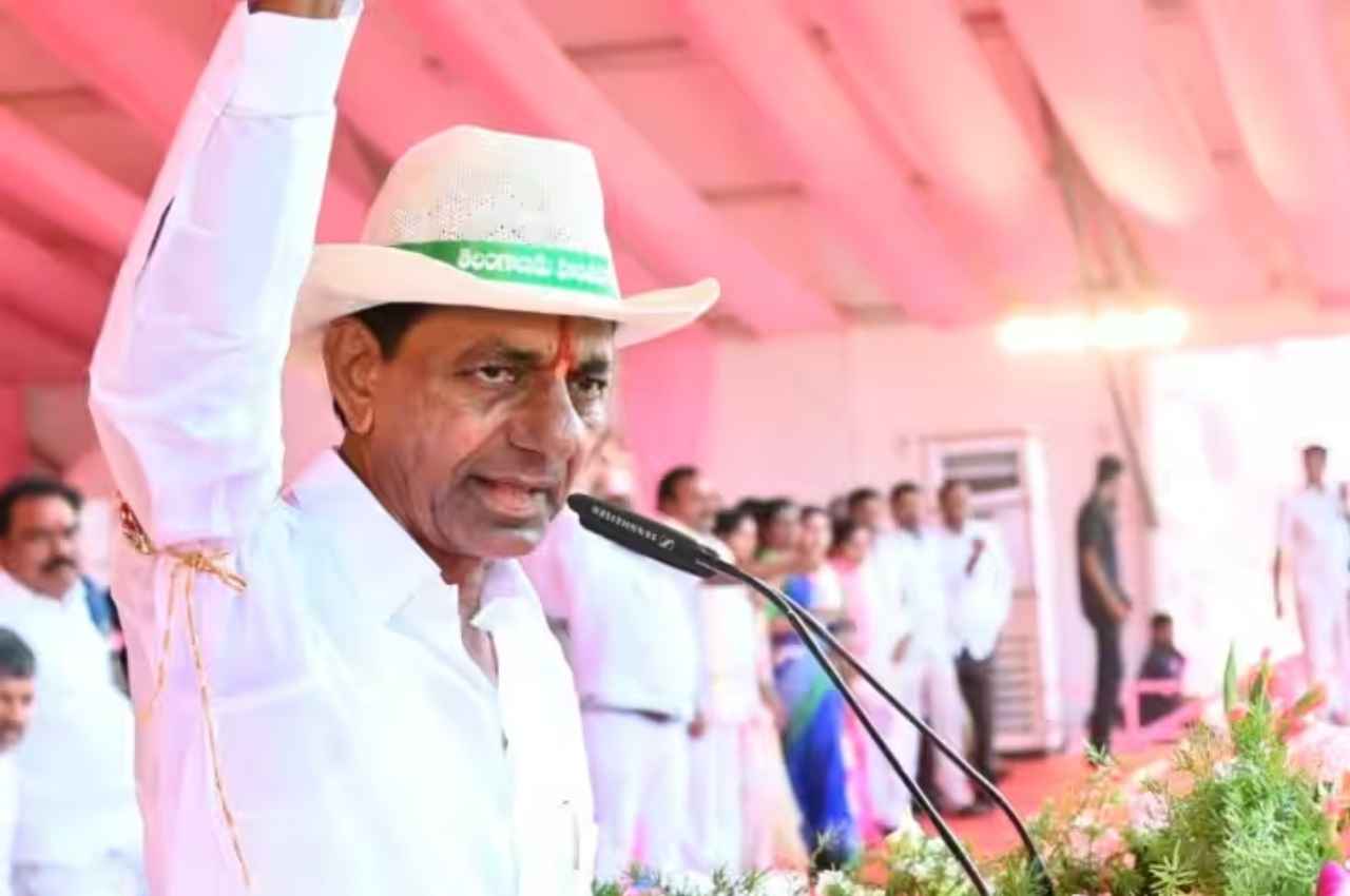 तेलंगाना CM KCR का बड़ा ऐलान, सत्ता में आने पर देशभर के किसानों को मिलेगी फ्री बिजली