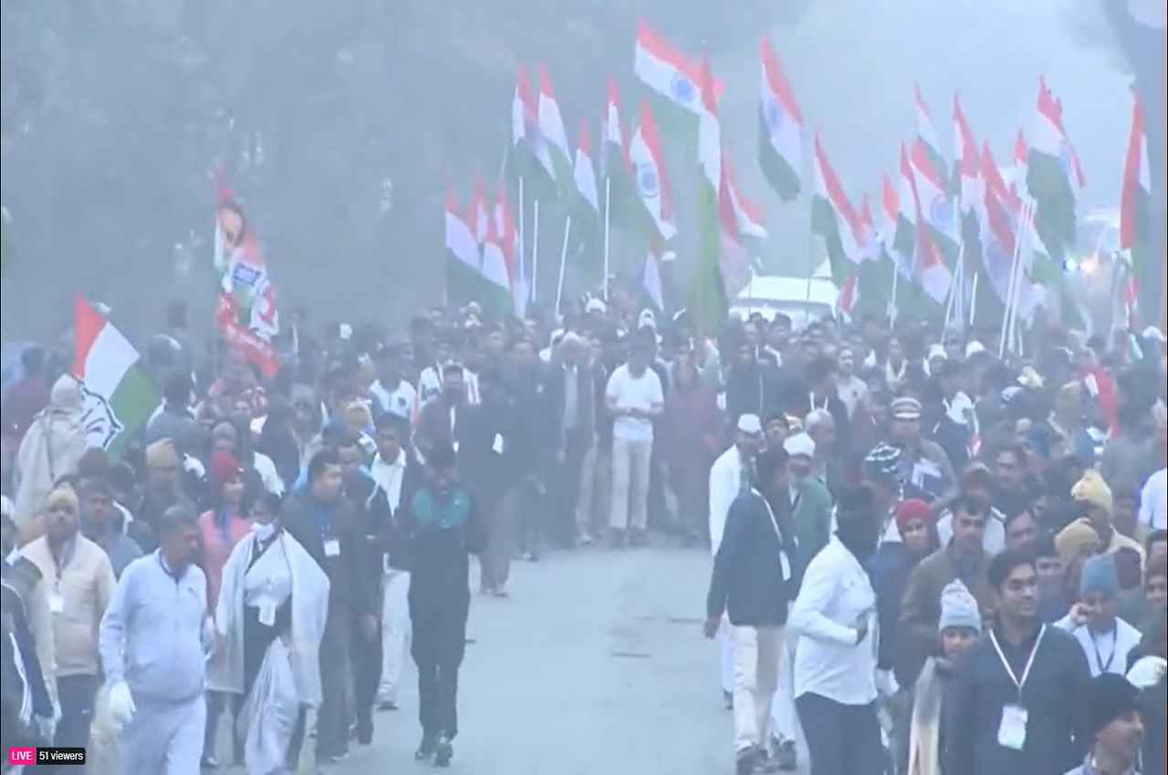 Bharat Jodo Yatra: कांग्रेस भारत जोड़ो यात्रा का आज 112वां दिन, हरियाणा के पानीपत से हुई शुरू यात्रा