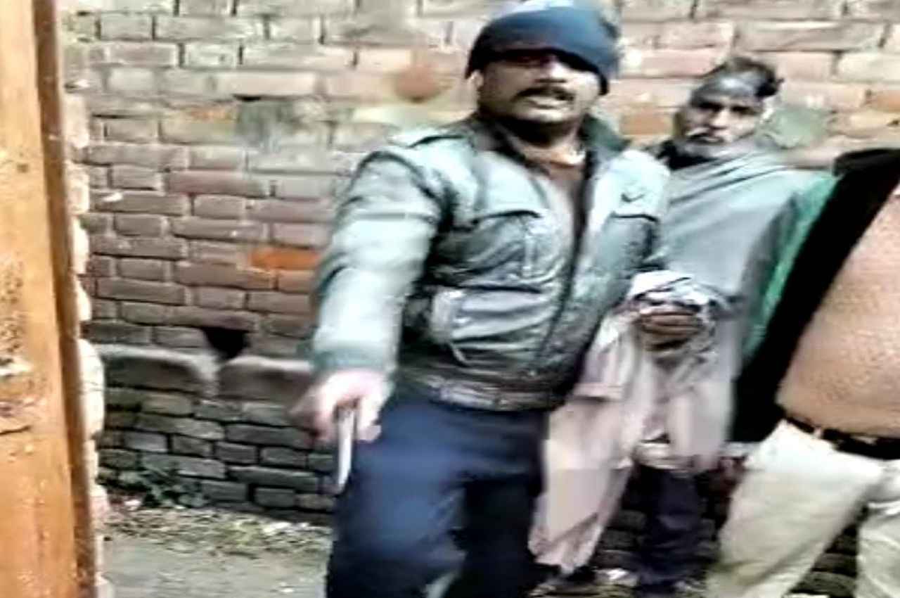 Buxar News: गोलियों की आवाज से दहल उठा बक्सर का ये गांव, जानें पूरी खबर