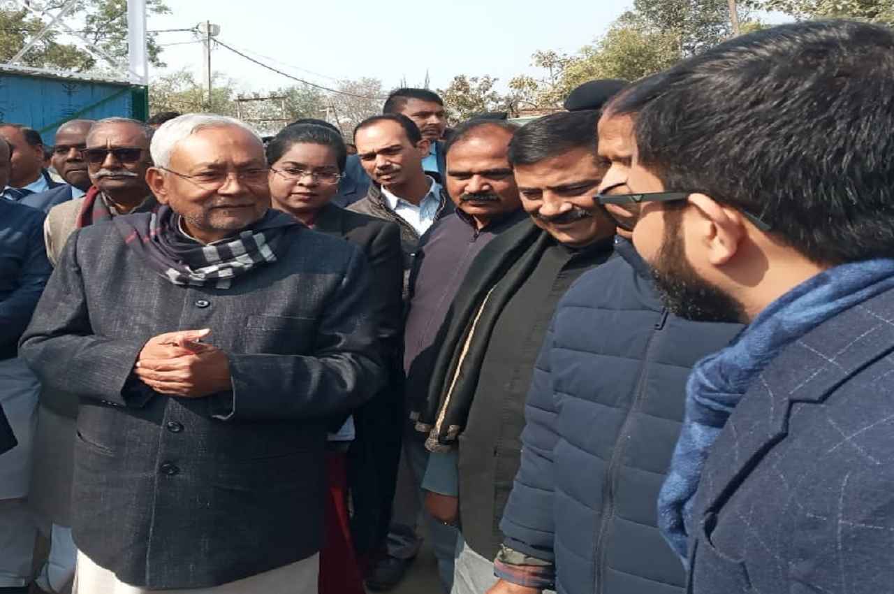 Ramcharitmanas Controversy: CM नीतीश ने शिक्षा मंत्री के बयान पर कह दी ये बड़ी बात, जाने...