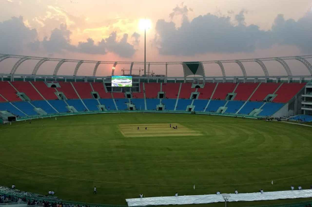 IPL 2023, LSG vs PBKS: लखनऊ में गेंदबाज या फिर बल्लेबाज किसका रहेगा बोलबाला? यहां देखें लाइव पिच रिपोर्ट