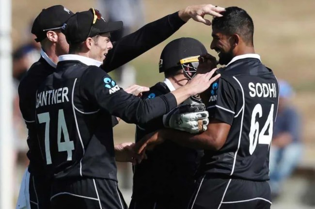 Micthell Santner COVID-19 New Zealand vs Pakistan