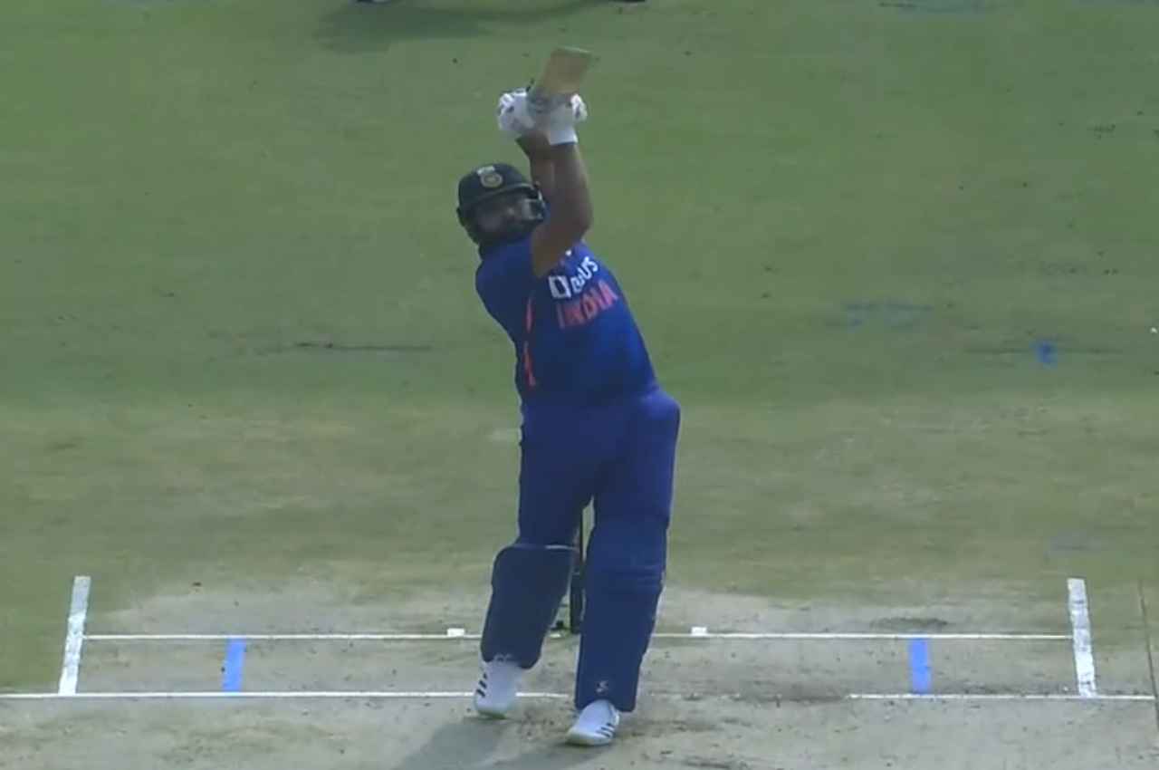 IND vs NZ: Rohit Sharma ने श्रीलंकाई दिग्गज को पछाड़ा, ऐसा करने वाले बन गए पहले भारतीय खिलाड़ी