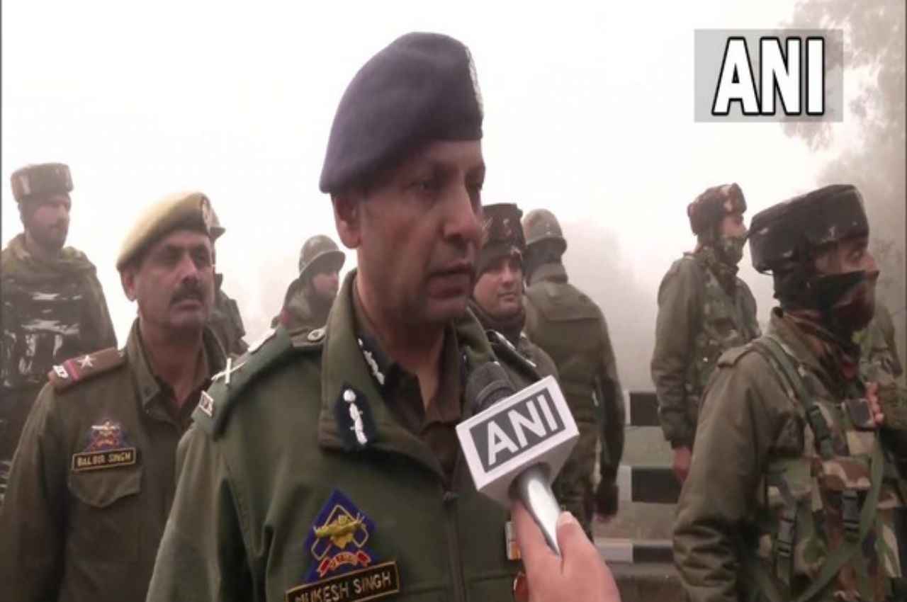Jammu Kashmir Blast: जम्मू-कश्मीर में दो जोरदार धमाके, 6 लोग हुए जख्मी
