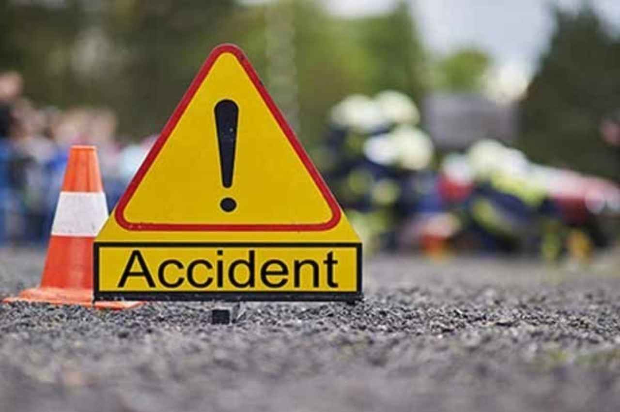 जम्मू-कश्मीर के बिलावर में दर्दनाक सड़क हादसा, 5 की मौत, 15 गंभीर रूप से घायल