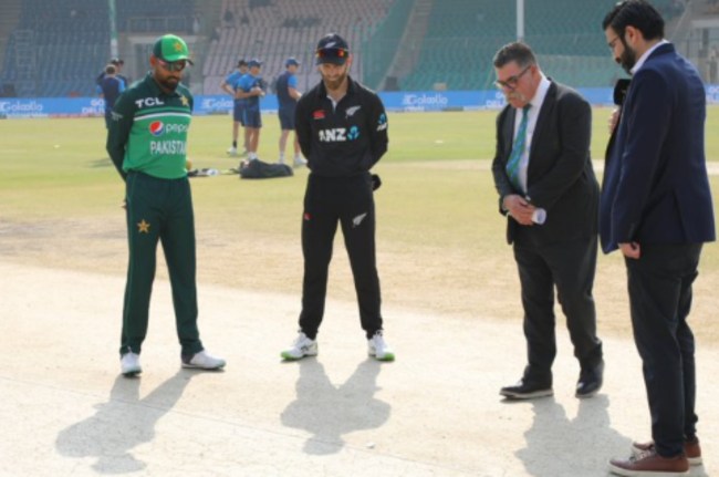 PAK vs NZ 3rd ODI Toss Update