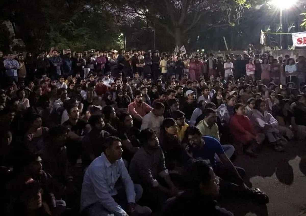 Screening Wars: हैदराबाद यूनिवर्सिटी में SFI ने BBC डॉक्यूमेंट्री तो ABVP ने दिखाई द कश्मीर फाइल्स
