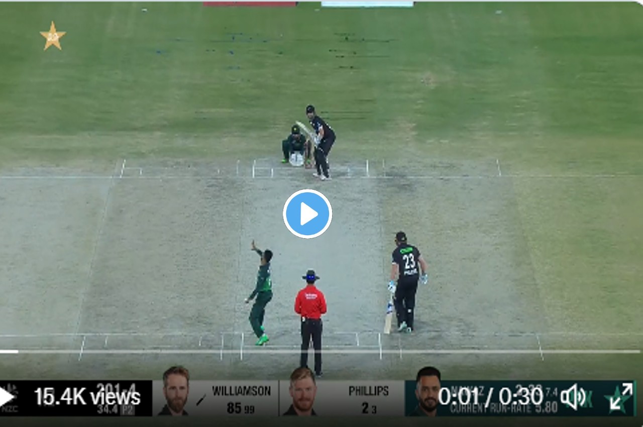 PAK vs NZ Kane Williamson bowled Mohammad Nawaz