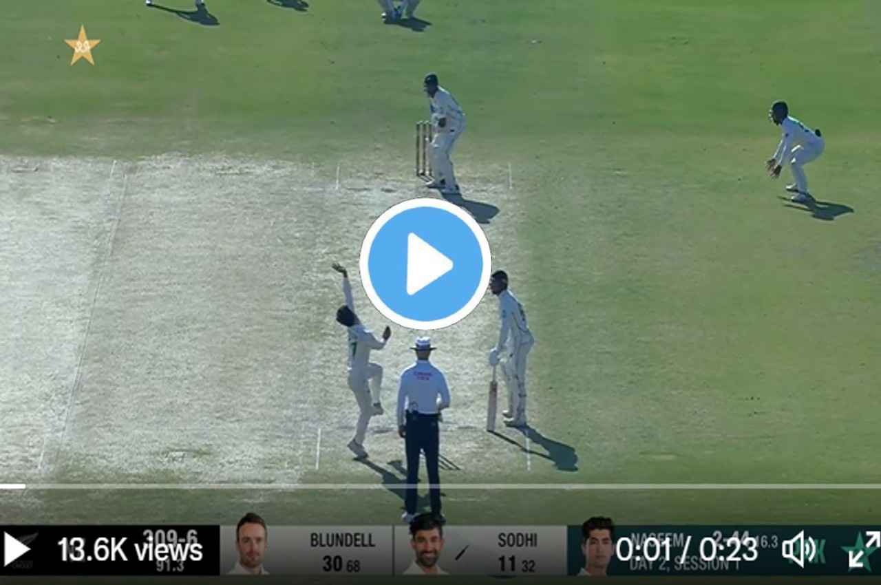 PAK vs NZ: Naseem Shah ने उड़ा डाली Ish Sodhi की गिल्लियां, चारों खाने चित हुआ बल्लेबाज, देखें