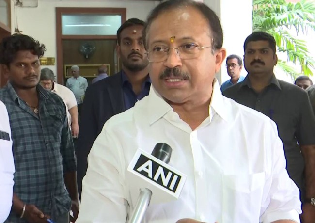 V Muraleedharan V Muraleedharan