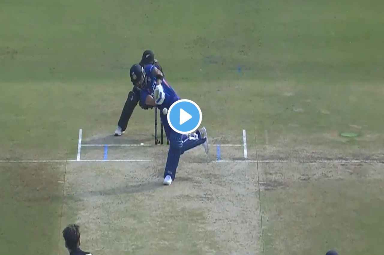 Virat Kohli hit a big six