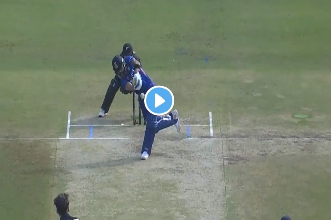 Virat Kohli hit a big six