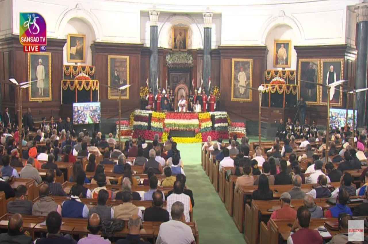 Budget 2023: राष्ट्रपति मुर्मू ने देश के सामने रखी 'नए भारत' की तस्वीर, जानें अभिभाषण की 10 बड़ी बातें