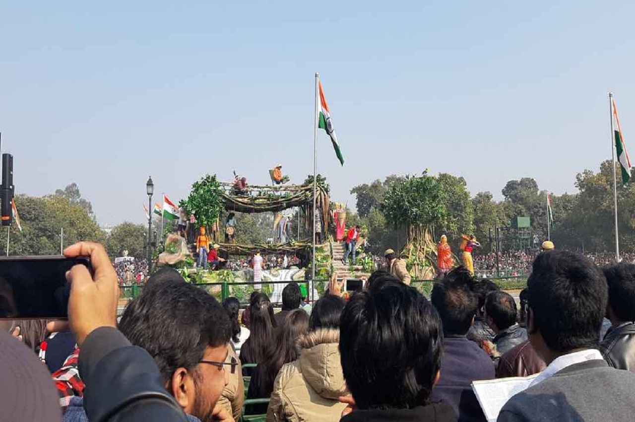 Republic Day 2023: गणतंत्र दिवस परेड में ये सामान न ले जाएं, मोबाइल से लेकर इन छोटी-छोटी चीजों के लिए गाइडलाइंस जारी