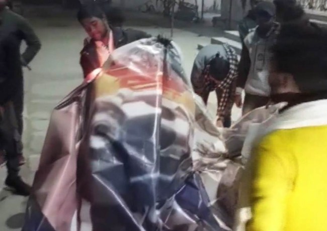 protest against pathaan movie