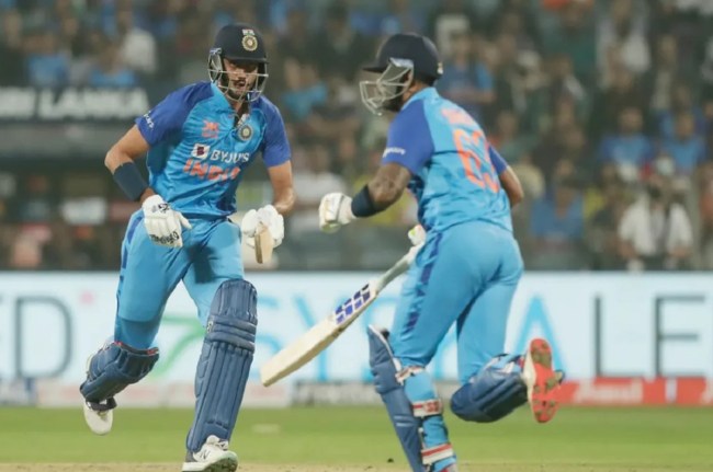 suryakumar yadav akshar patel expects good batting