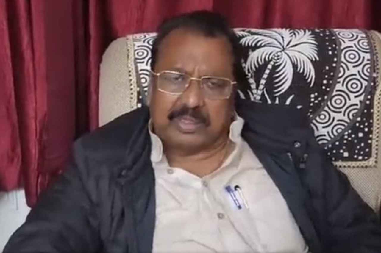 कानपुर मां-बेटी अग्निकांड पर पूर्व सांसद अनिल शुक्ला का विवादित बयान, कहा-औरतों में आग लगाने की प्रवृति होती है