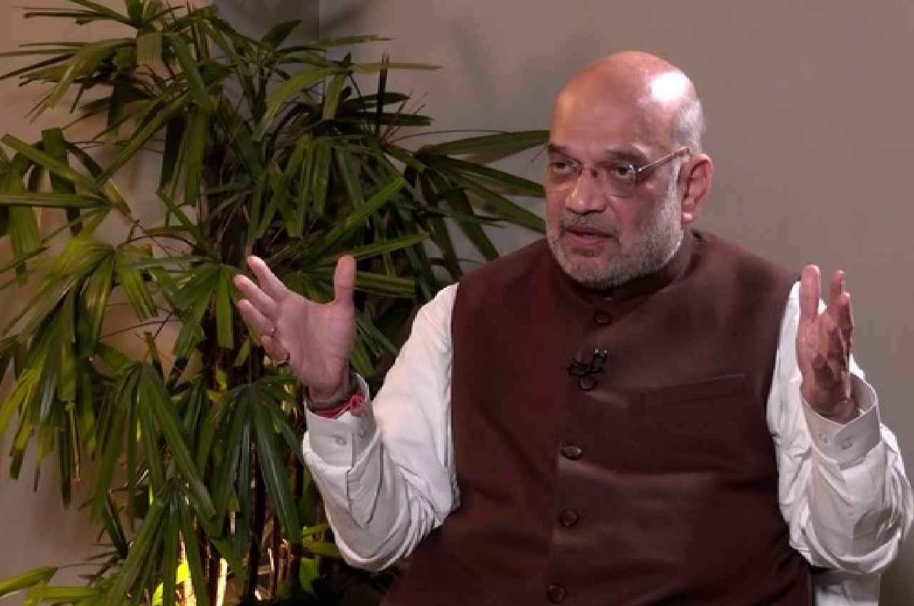 Amit Shah Slams Congress: संसद में टिप्पणियों को कार्यवाही से हटाने वाले आरोपों पर शाह बोले- ये पहली बार नहीं है
