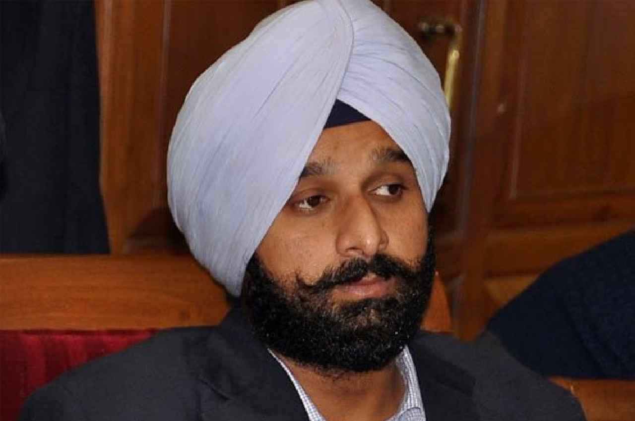 Delhi Excise Policy: शिअद नेता मजीठिया की मांग, बोले- पंजाब तक होनी चाहिए दिल्ली आबकारी घोटाले की जांच