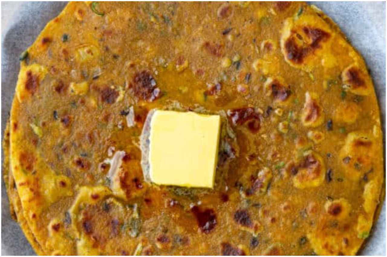 Dal Paratha Recipe: सुबह के नाश्ते में खाएं ये गजब के पराठे, स्वाद भी बनेगा सेहत भी मिलेगी