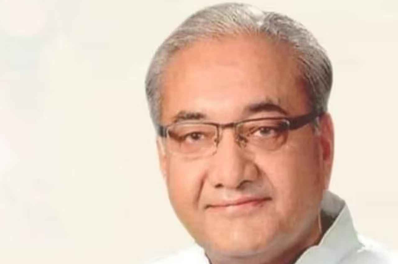 Rajasthan Politics: दीपेंद्र सिंह शेखावत बोले- किसके दबाव में दिए गए थे इस्तीफे? आलाकमान करें जांच