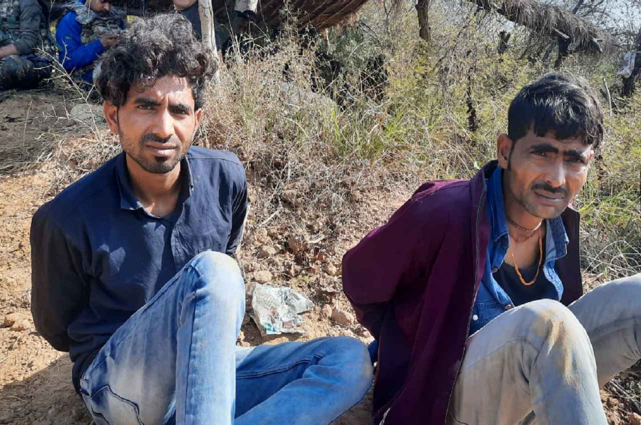 Docait Keshav Gurjar: डकैत केशव के बाद उसके दो भाई गिरफ्तार, जंगल में पुलिस चला रही सर्च अभियान