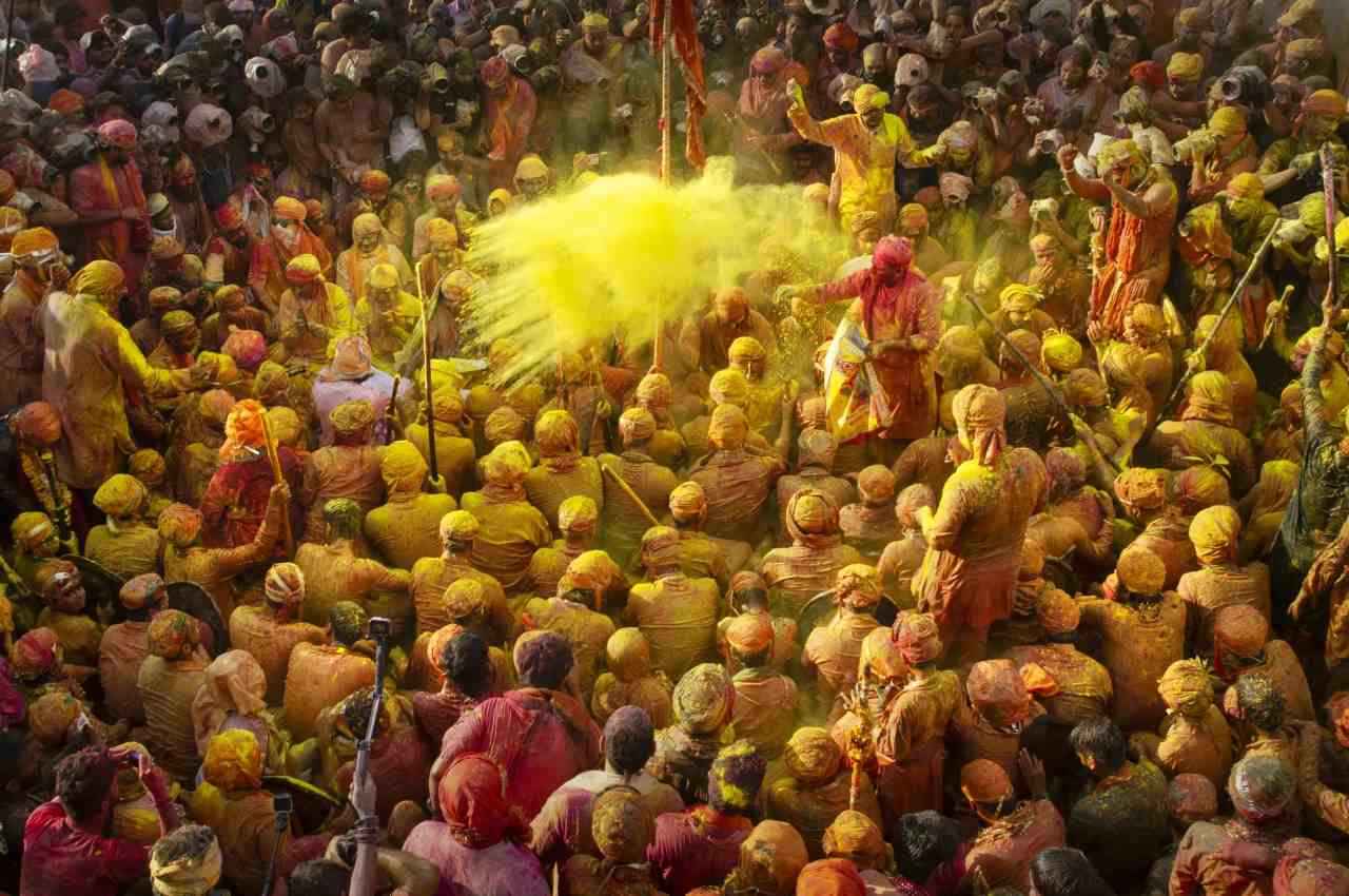 Holi 2023