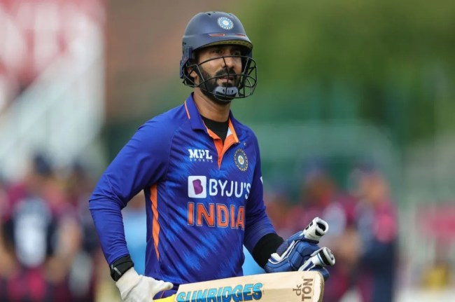 IND vs AUS Test Dinesh Karthik