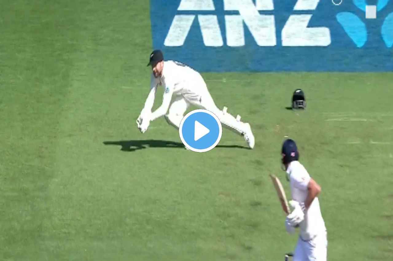 NZ vs ENG: ब्लंडेल ने कूदकर पकड़ा James Anderson का कैच, न्यूजीलैंड ने 1 रन से जीता रोमांचक मैच, देखें वीडियो