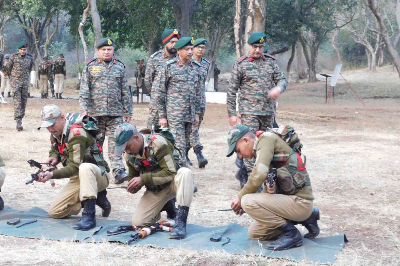 Agnipath Scheme: सरकार ने अग्निपथ नियमों में किए बड़े बदलाव, अब ये स्टूडेंट्स भी कर पाएंगे अप्लाई